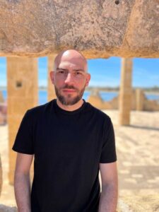 Musumeci - Gallery - Profile
